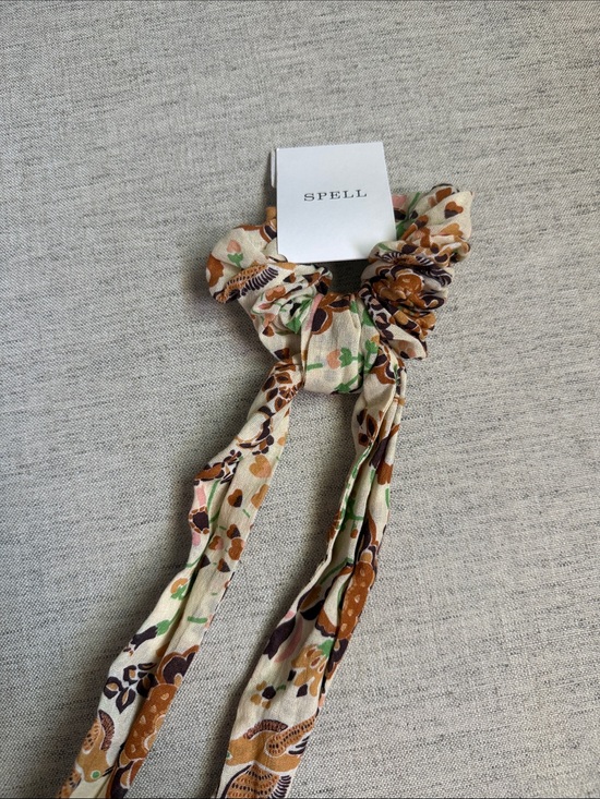 Spell Accessories - SPELL Beige Floral Tie Scrunchie with Tails